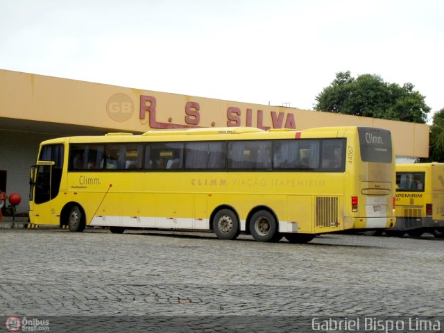Viação Itapemirim 44067 na cidade de Jequié, Bahia, Brasil, por Gabriel Bispo. Número da foto: #552609.