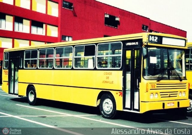 Gidion Transporte e Turismo 788 na cidade de Joinville, Santa Catarina, Brasil, por Andrews  Fuscolin. Número da foto: #554424.