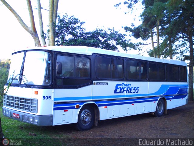Trans Express 605 na cidade de Vale Verde, Rio Grande do Sul, Brasil, por Eduardo Machado. Número da foto: #523940.