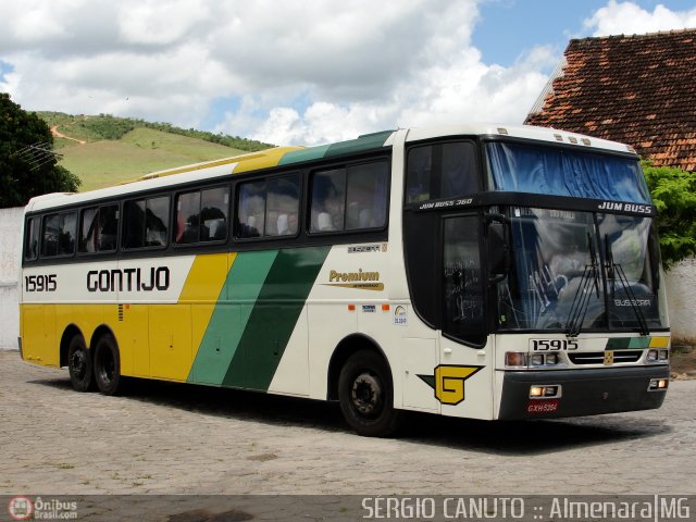 Empresa Gontijo de Transportes 15915 na cidade de Almenara, Minas Gerais, Brasil, por Sérgio Augusto Braga Canuto. ID da foto: 525183.