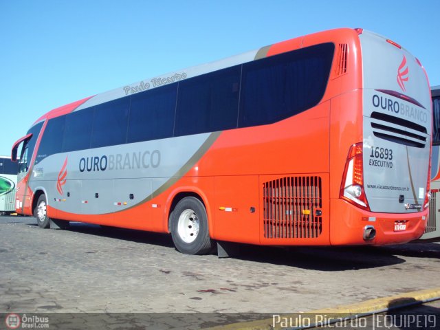 Viação Ouro Branco 16893 na cidade de Londrina, Paraná, Brasil, por Paulo Ricardo. Número da foto: #566437.