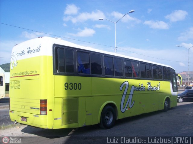Pantera Turismo 9300 na cidade de Juiz de Fora, Minas Gerais, Brasil, por Luiz Krolman. Número da foto: #565308.