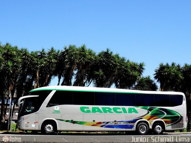 Viação Garcia 7866 na cidade de Curitiba, Paraná, Brasil, por Junior Schimitt Lima. Número da foto: #565927.