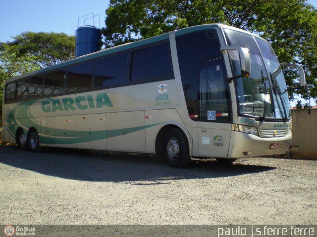 Viação Garcia 6958 na cidade de Paranacity, Paraná, Brasil, por Paulo J. S. Ferre. Número da foto: #567730.