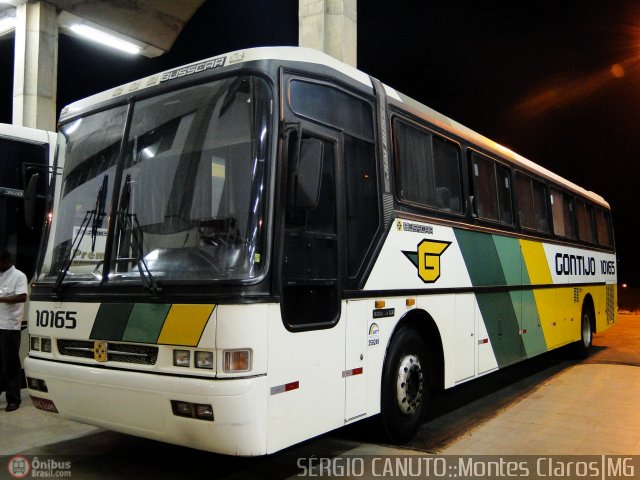 Empresa Gontijo de Transportes 10165 na cidade de Montes Claros, Minas Gerais, Brasil, por Sérgio Augusto Braga Canuto. ID da foto: 571850.