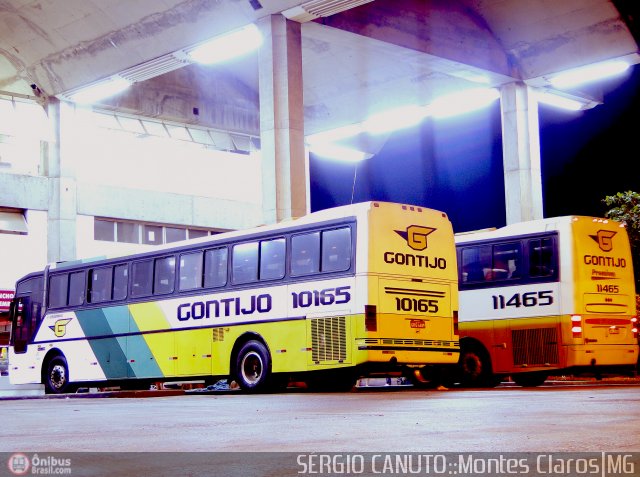 Empresa Gontijo de Transportes 10165 na cidade de Montes Claros, Minas Gerais, Brasil, por Sérgio Augusto Braga Canuto. Número da foto: #571865.
