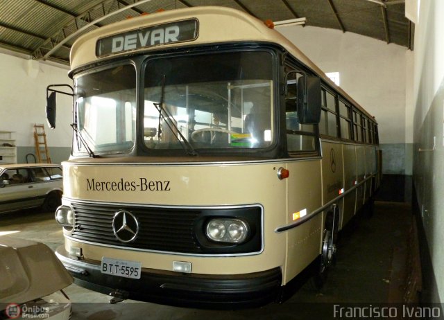 Ônibus Particulares 001 na cidade de Assis, São Paulo, Brasil, por Francisco Ivano. Número da foto: #575869.