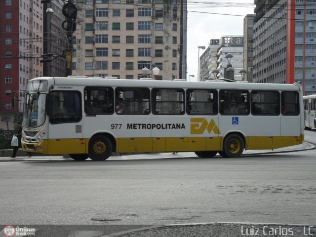 Empresa Metropolitana 977 na cidade de Recife, Pernambuco, Brasil, por Luiz Carlos de Santana. Número da foto: #575058.
