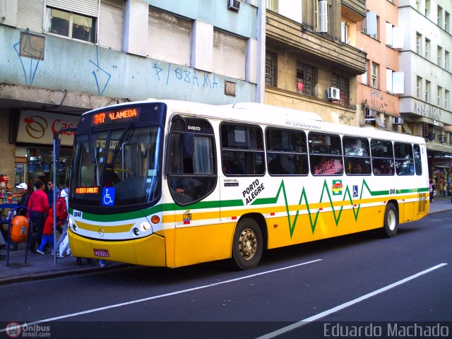 Sudeste Transportes Coletivos 3046 na cidade de Porto Alegre, Rio Grande do Sul, Brasil, por Eduardo Machado. Número da foto: #555765.