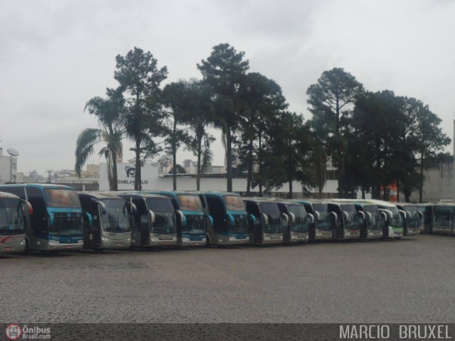 Viação Garcia GARAGEM na cidade de Curitiba, Paraná, Brasil, por Marcio  Bruxel. Número da foto: #585760.