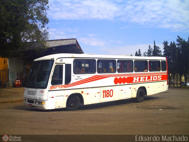 Helios Coletivos e Cargas 1180 na cidade de Carazinho, Rio Grande do Sul, Brasil, por Eduardo Machado. Número da foto: #585934.