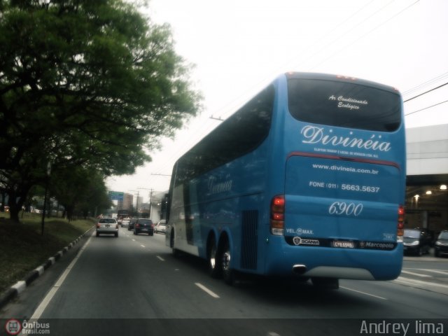 Divinéia Turismo 6900 na cidade de São Paulo, São Paulo, Brasil, por Andrey  Lima. Número da foto: #587938.