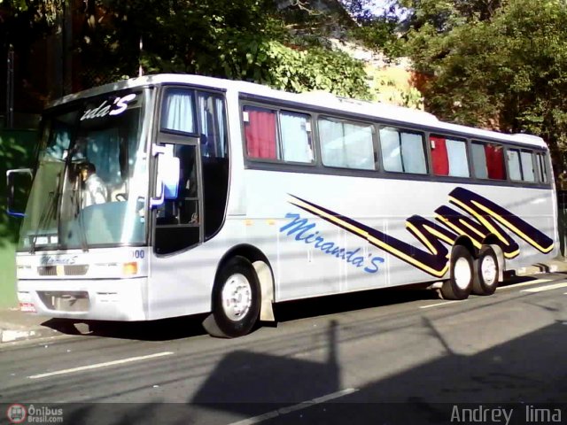 Miranda´s Transportadora Turística 9000 na cidade de São Paulo, São Paulo, Brasil, por Andrey Lima. Número da foto: #590524.
