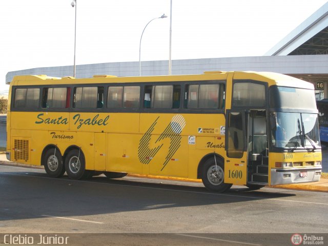 Santa Izabel 1600 na cidade de Brasília, Distrito Federal, Brasil, por Clébio Júnior. Número da foto: #561201.