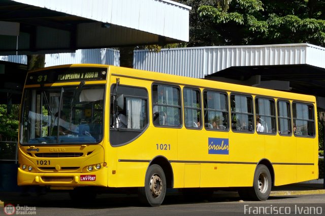 AVOA - Auto Viação Ourinhos Assis 1021 na cidade de Assis, São Paulo, Brasil, por Francisco Ivano. Número da foto: #563437.